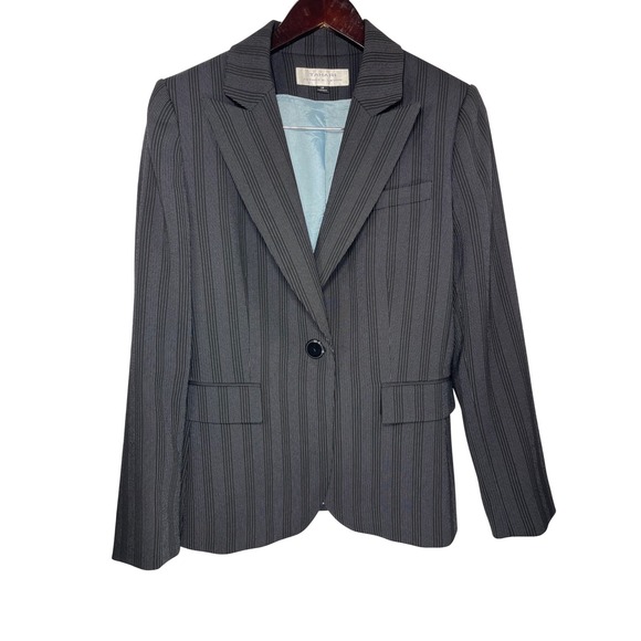 Tahari Arthur S. Levine Jackets & Blazers - Tahari Blazer Women 10 Charcoal Grey Pinstripe Single Button Notched Lapel